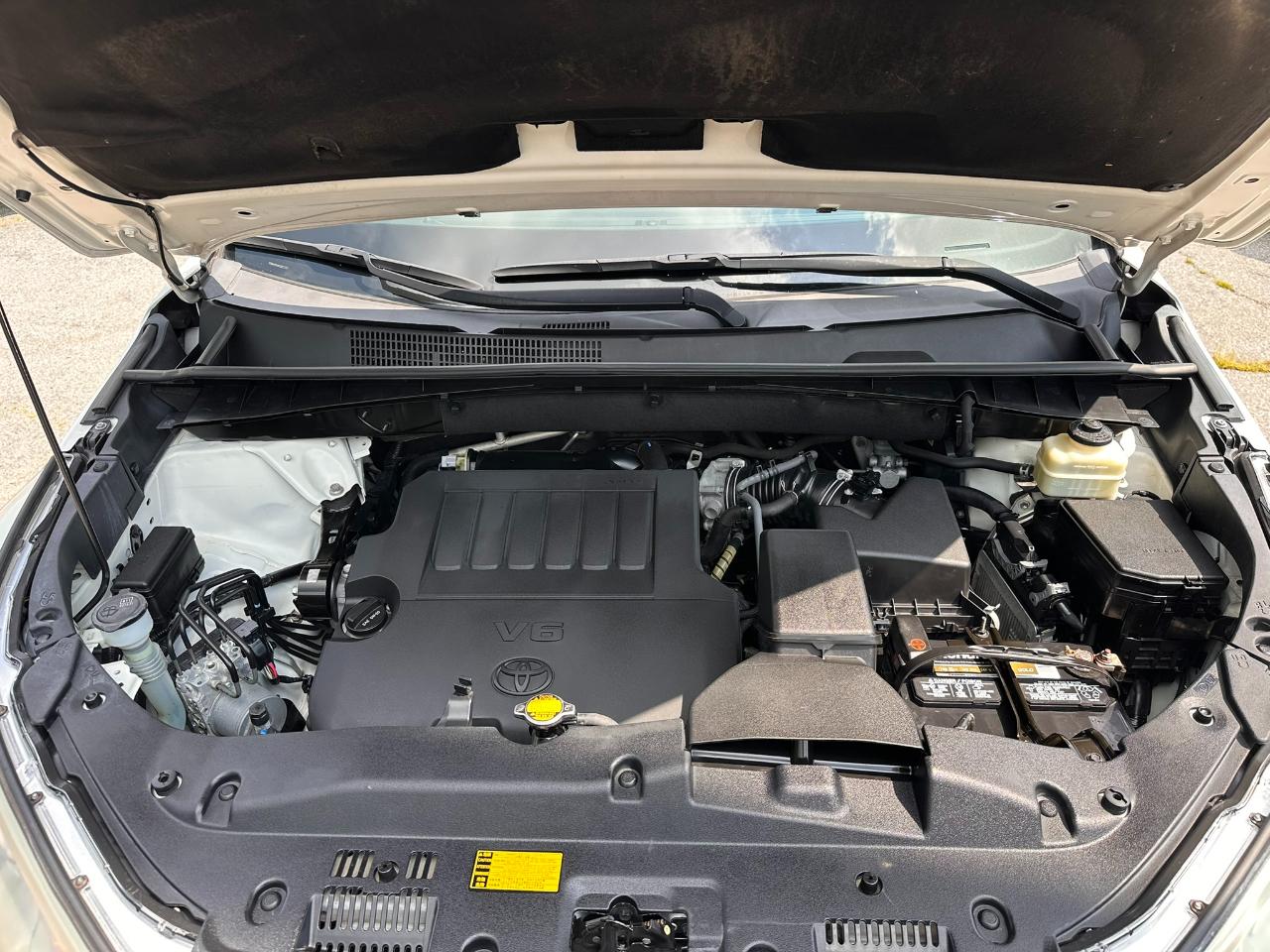 Toyota Highlander XLE FWD V6 2015