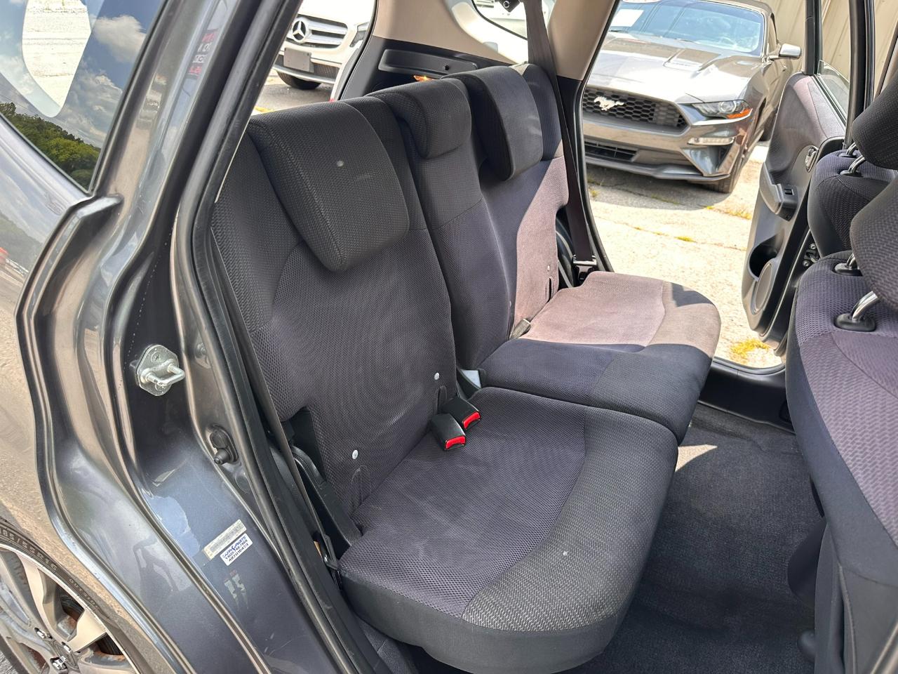 Honda Fit Sport 5-Speed AT 2012
