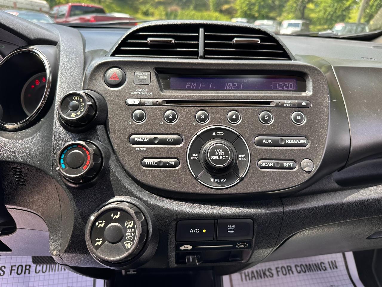 Honda Fit Sport 5-Speed AT 2012