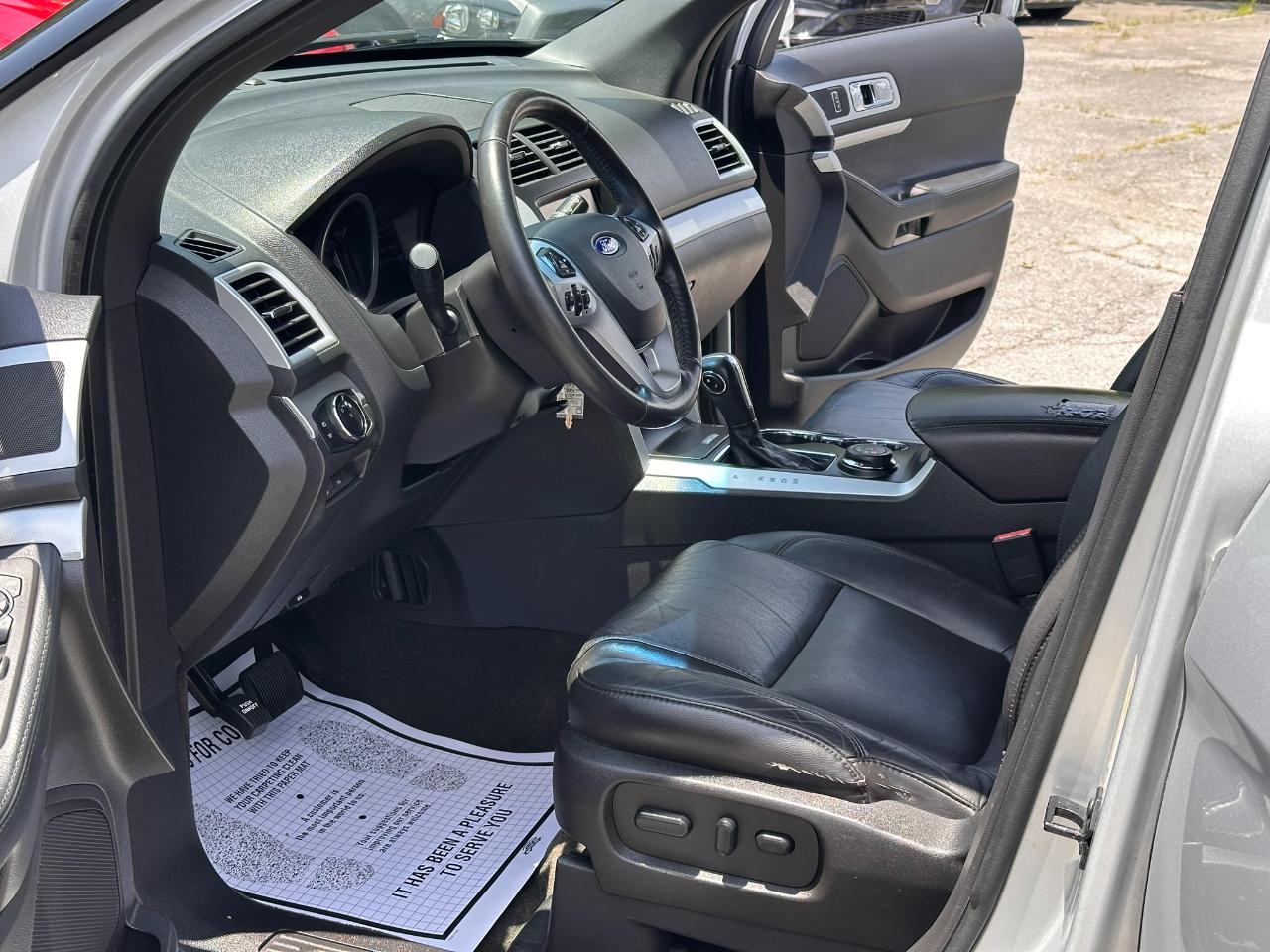 Ford Explorer XLT 4WD 2015