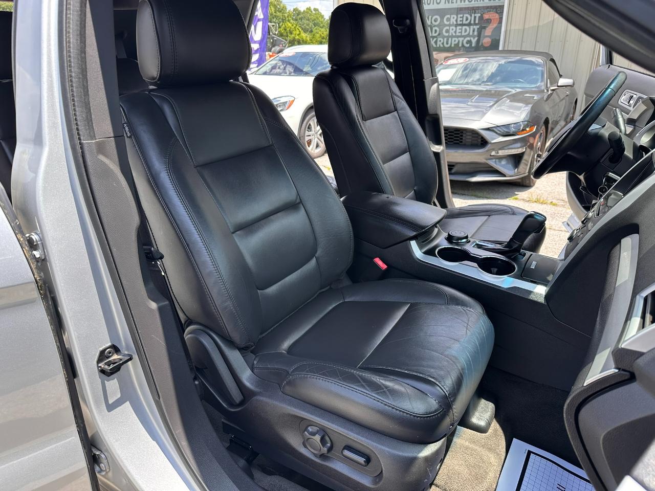 Ford Explorer XLT 4WD 2015