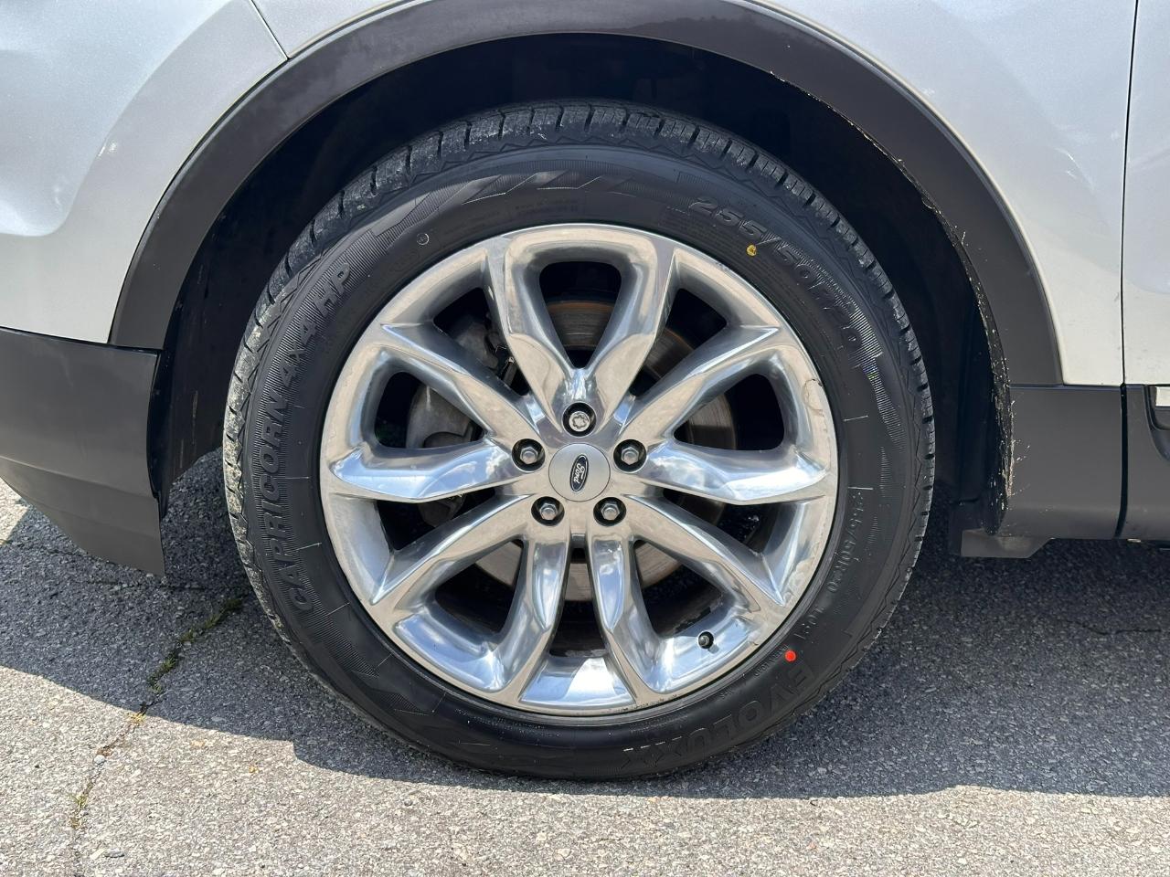 Ford Explorer XLT 4WD 2015