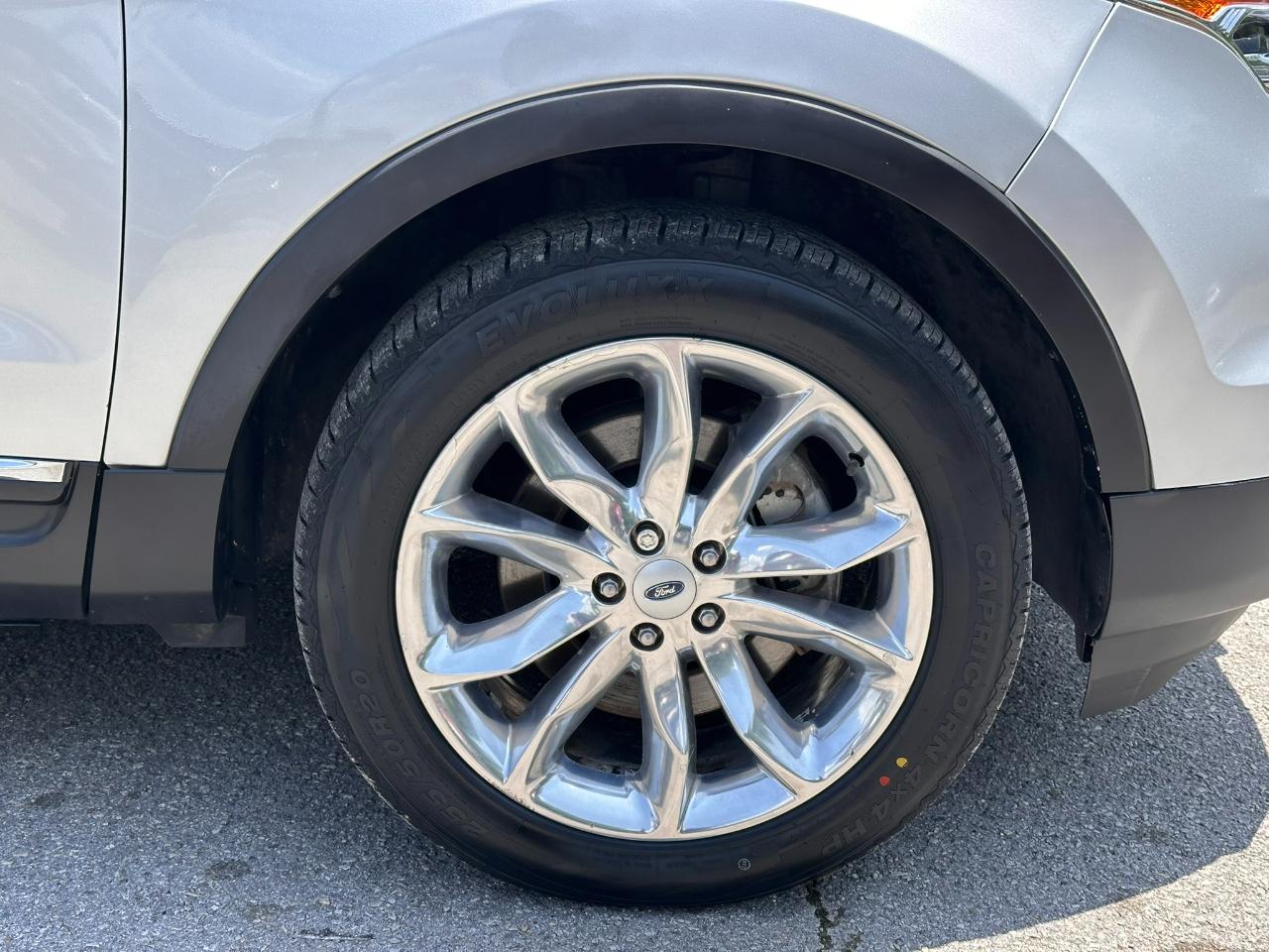Ford Explorer XLT 4WD 2015