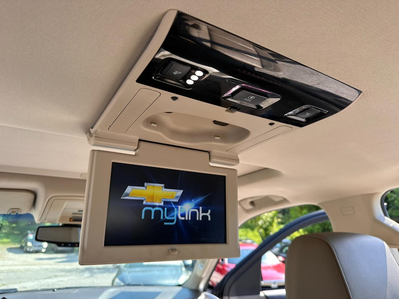 Chevrolet Tahoe LTZ 4WD 2015