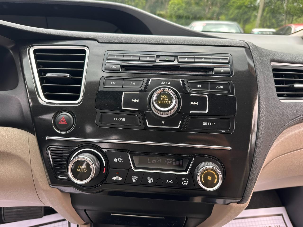 Honda Civic EX Sedan 5-Speed AT 2013