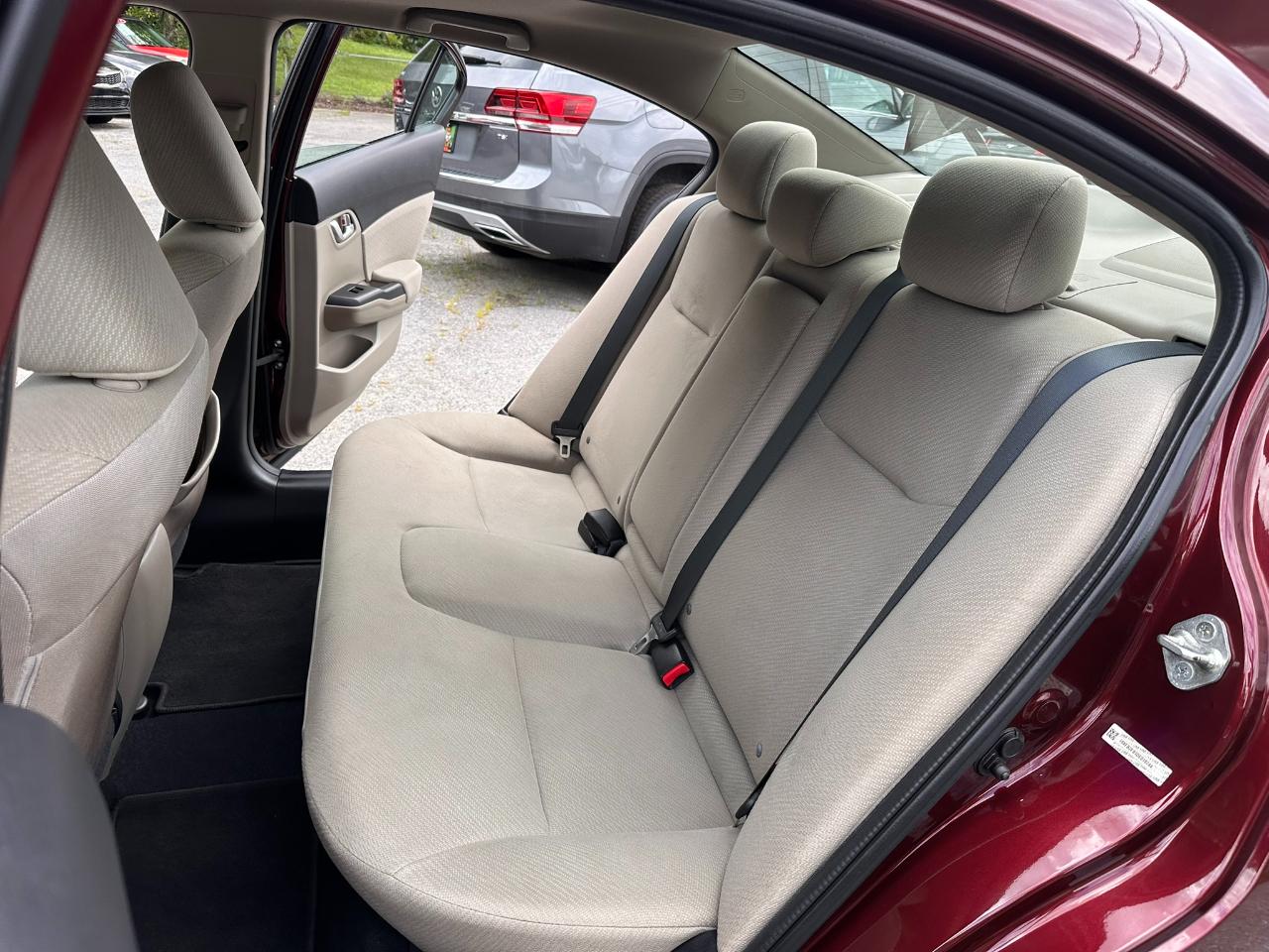 Honda Civic EX Sedan 5-Speed AT 2013