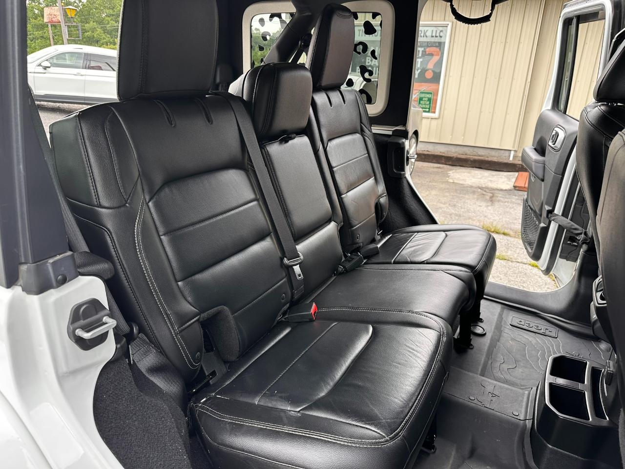 Jeep Wrangler Unlimited Sahara 2018