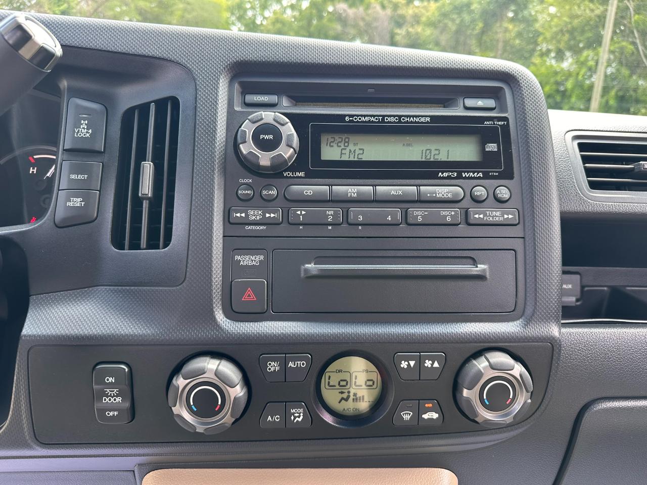 Honda Ridgeline RTS 2010