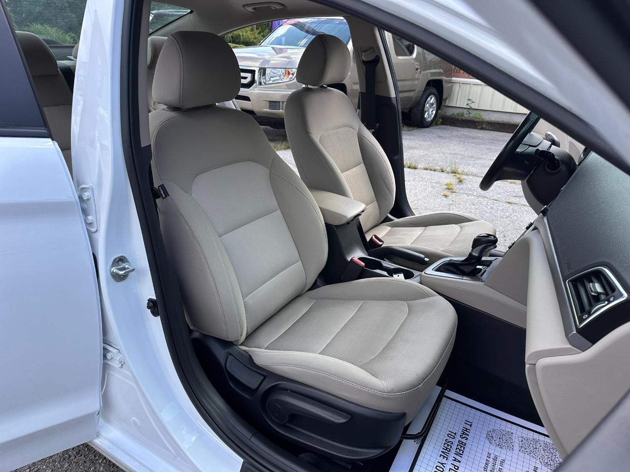 Hyundai Elantra Limited 2018