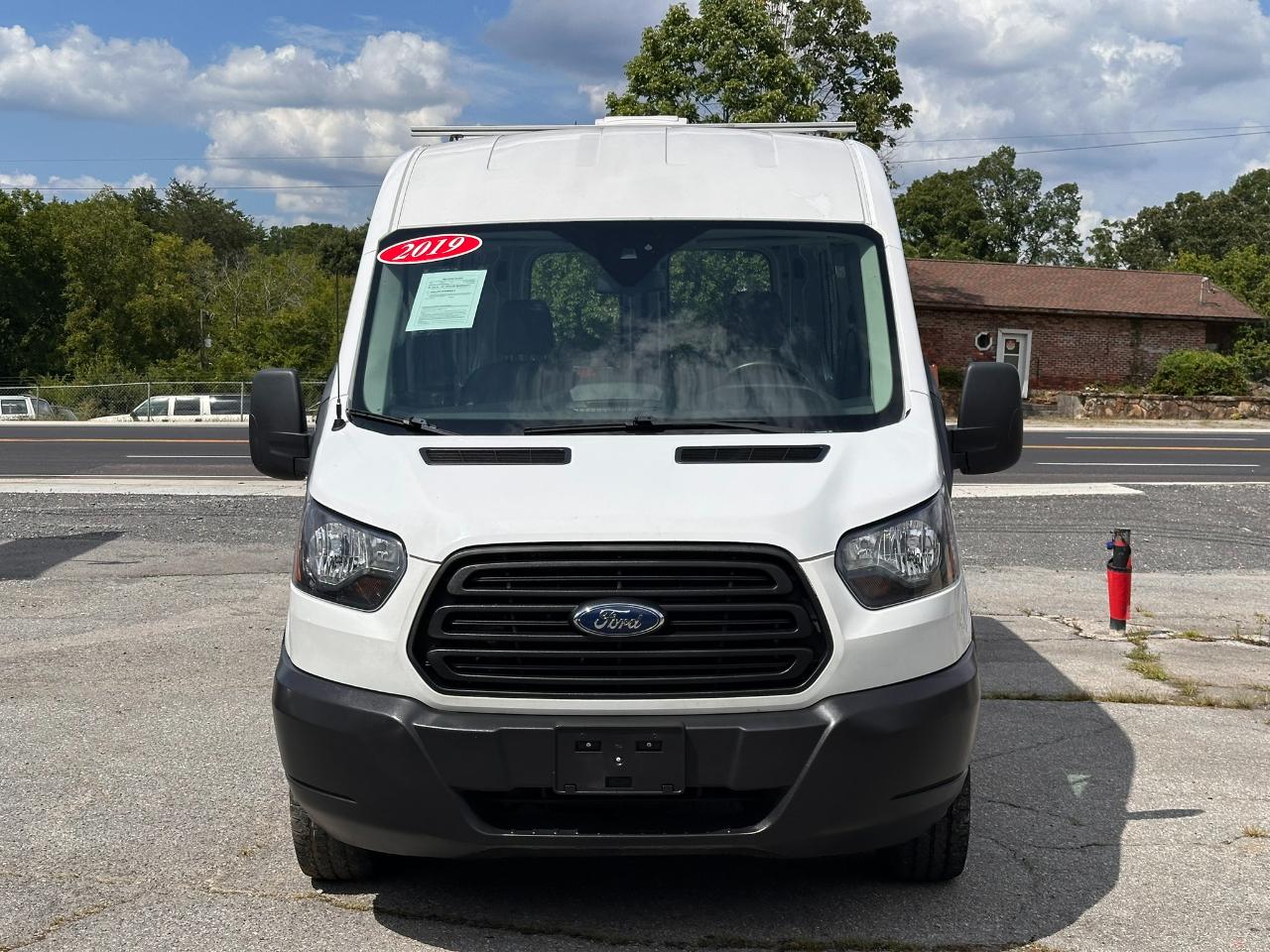 Ford Transit 250 Van Med. Roof w/Sliding Pass. 148-in. WB 2019