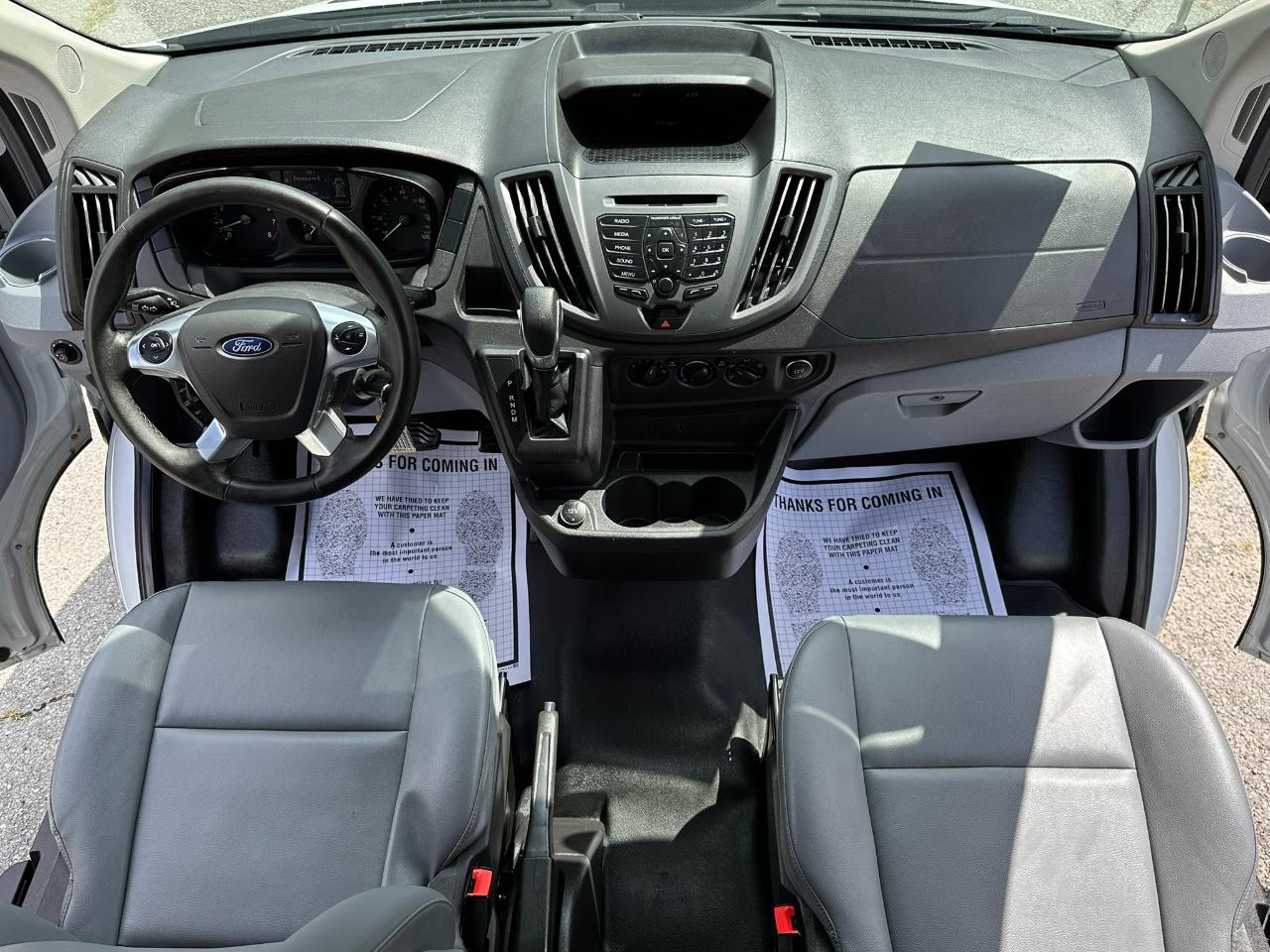 Ford Transit 250 Van Med. Roof w/Sliding Pass. 148-in. WB 2019