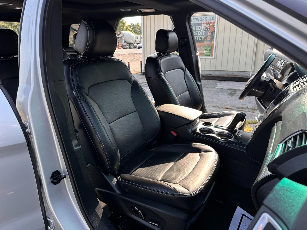 Ford Explorer Limited FWD 2016