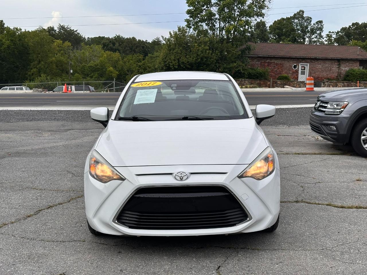 Toyota Yaris iA 6A 2017