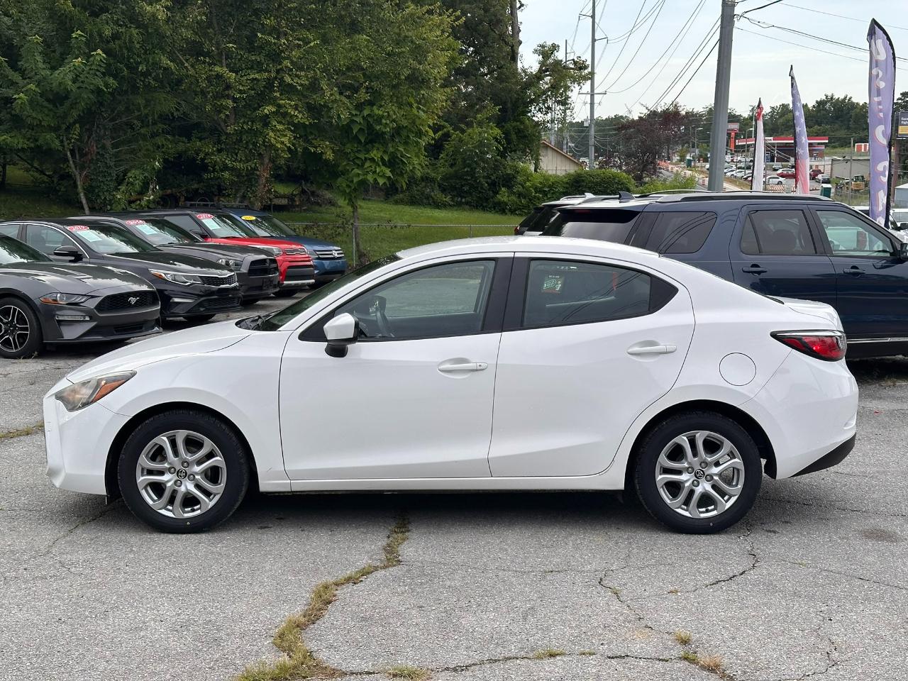 Toyota Yaris iA 6A 2017