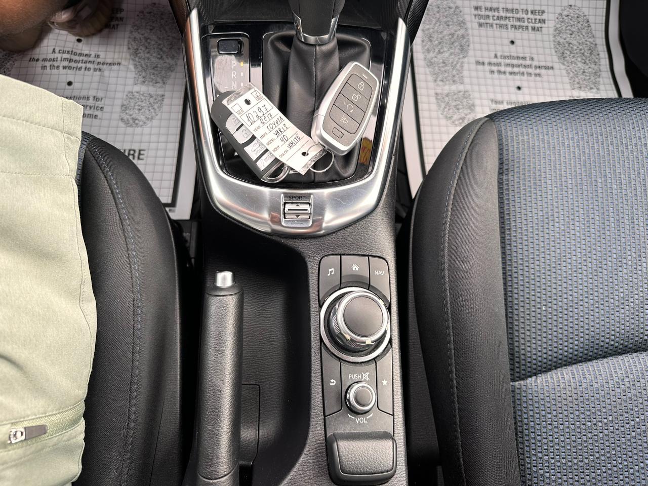 Toyota Yaris iA 6A 2017