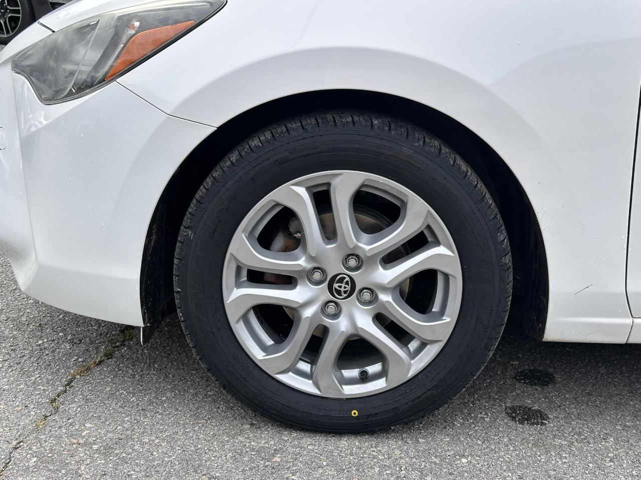 Toyota Yaris iA 6A 2017