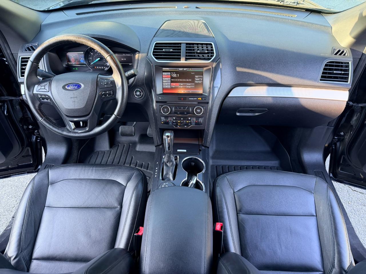 Ford Explorer XLT 4WD 2016