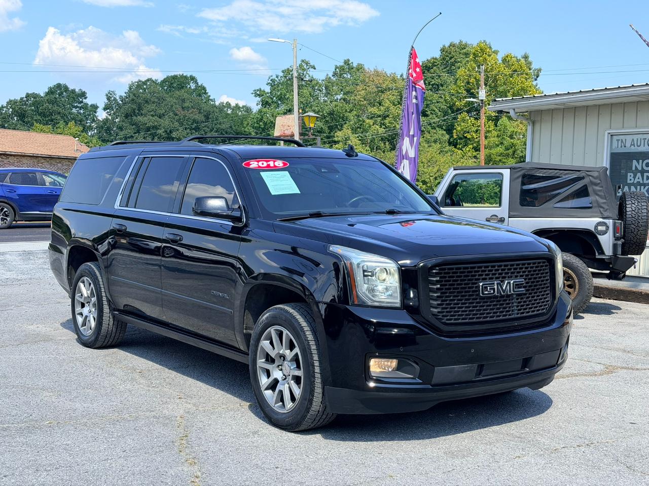 GMC Yukon XL Denali 4WD 2016