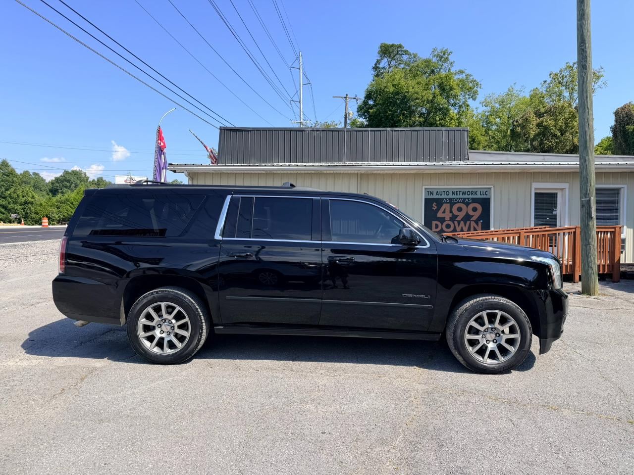 GMC Yukon XL Denali 4WD 2016