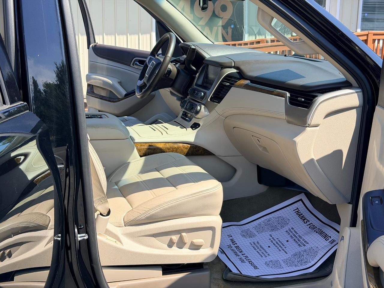 GMC Yukon XL Denali 4WD 2016