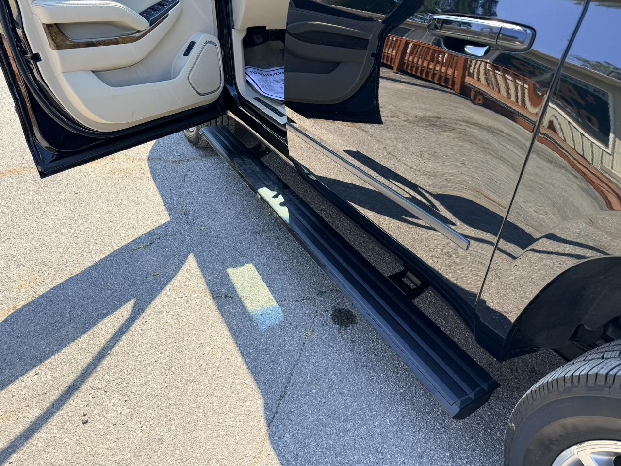 GMC Yukon XL Denali 4WD 2016