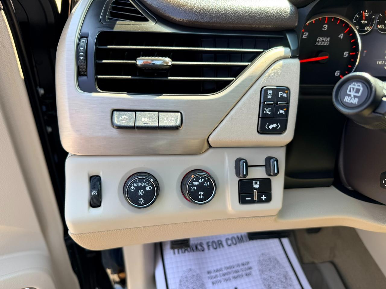 GMC Yukon XL Denali 4WD 2016