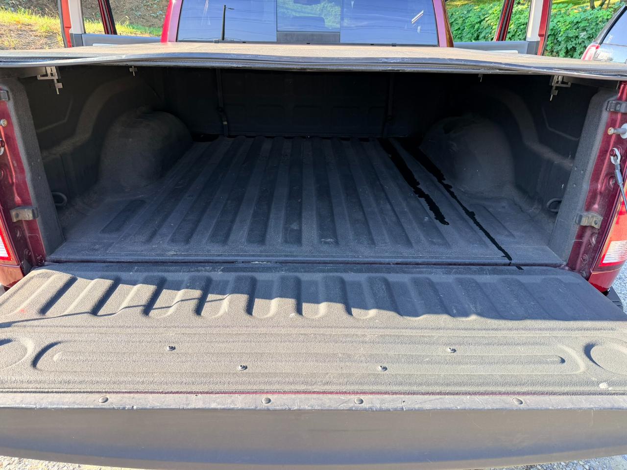 RAM 1500 SLT Crew Cab SWB 2WD 2017