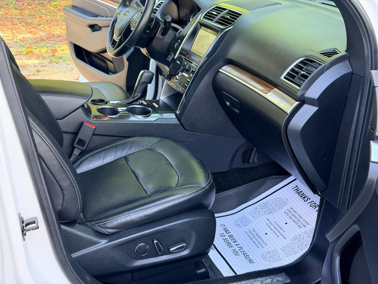 Ford Explorer Limited FWD 2017