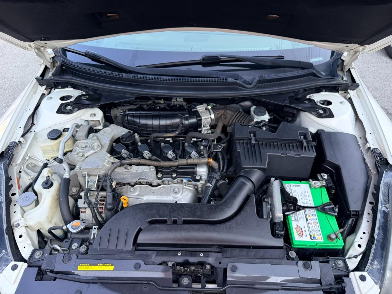 Nissan Altima 2.5 S 6M/T Coupe 2011
