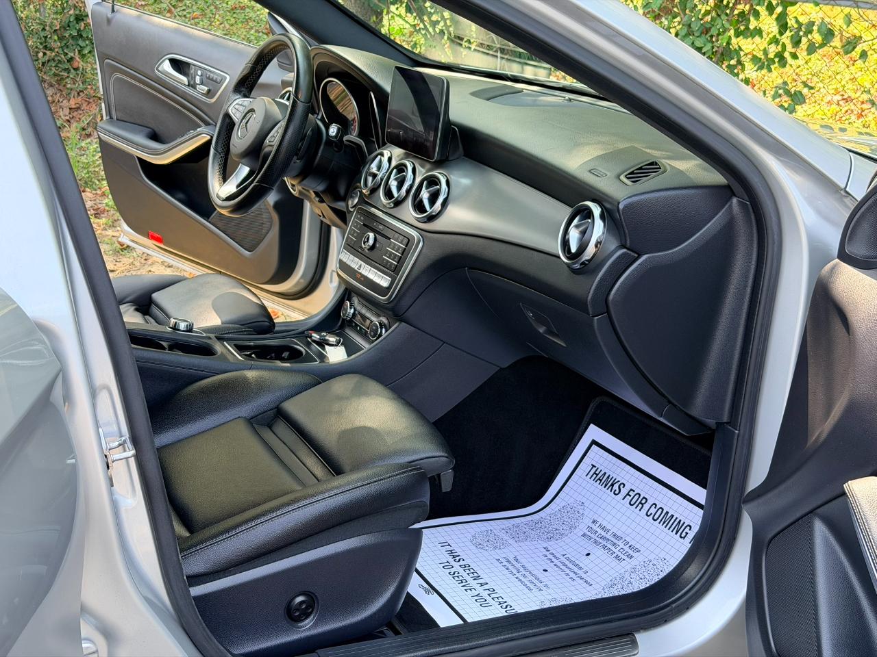 Mercedes-Benz GLA-Class GLA250 4MATIC 2018