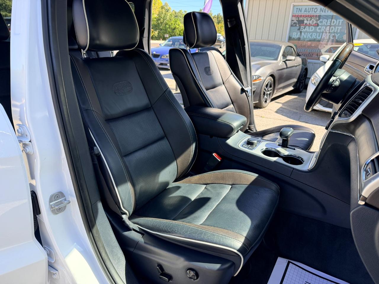 Jeep Grand Cherokee Overland 4WD 2014