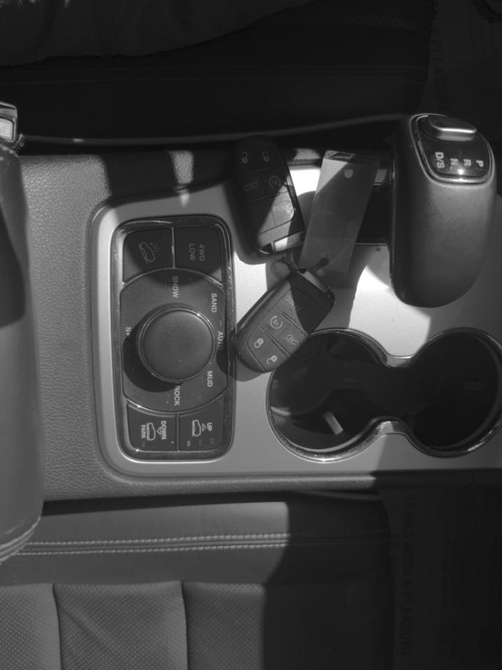 Jeep Grand Cherokee Overland 4WD 2014