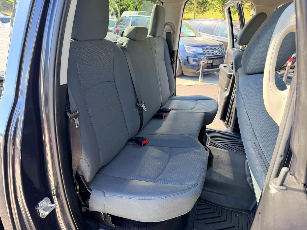 RAM 1500 Tradesman Quad Cab 4WD 2016