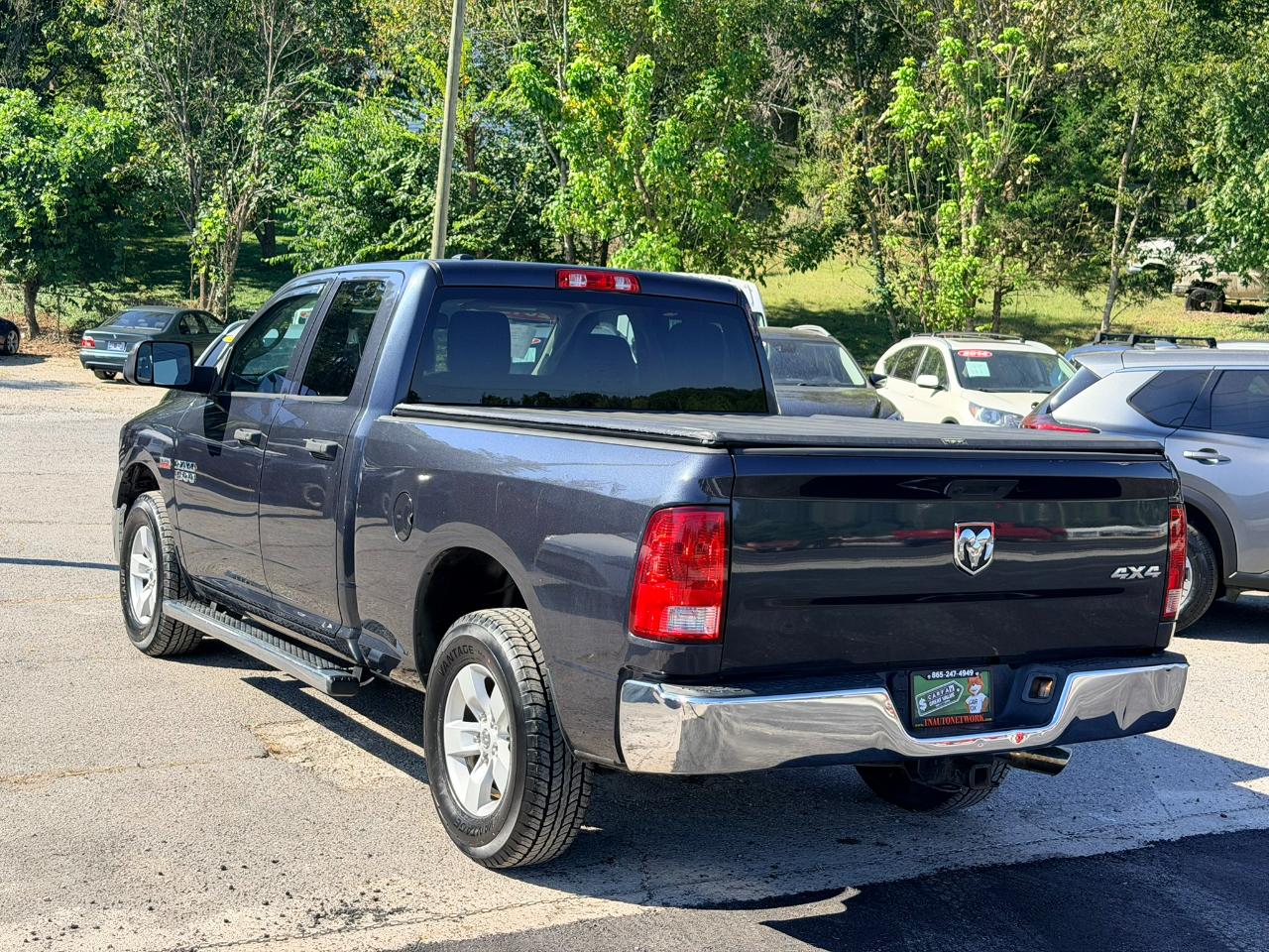 RAM 1500 Tradesman Quad Cab 4WD 2016