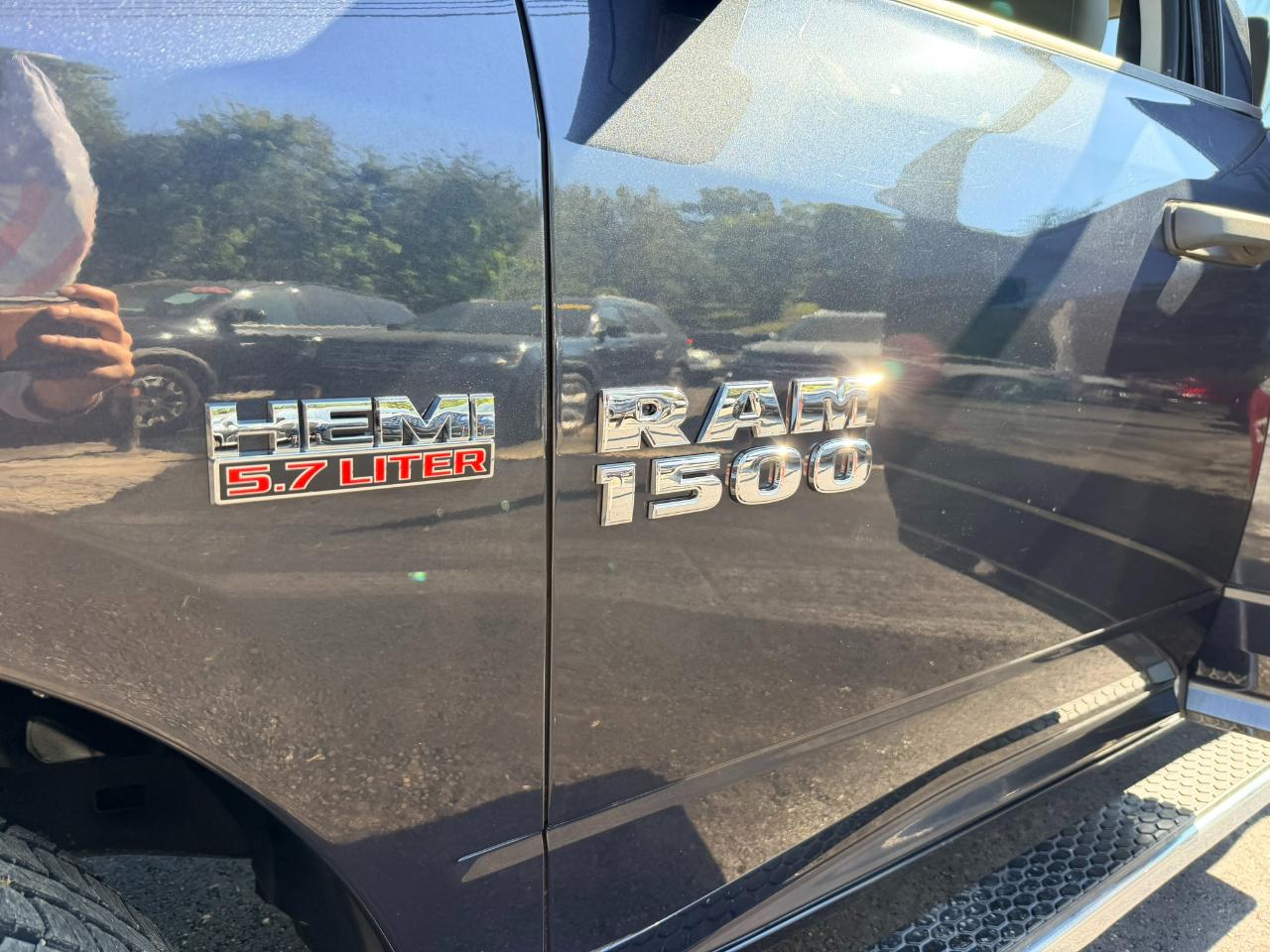 RAM 1500 Tradesman Quad Cab 4WD 2016