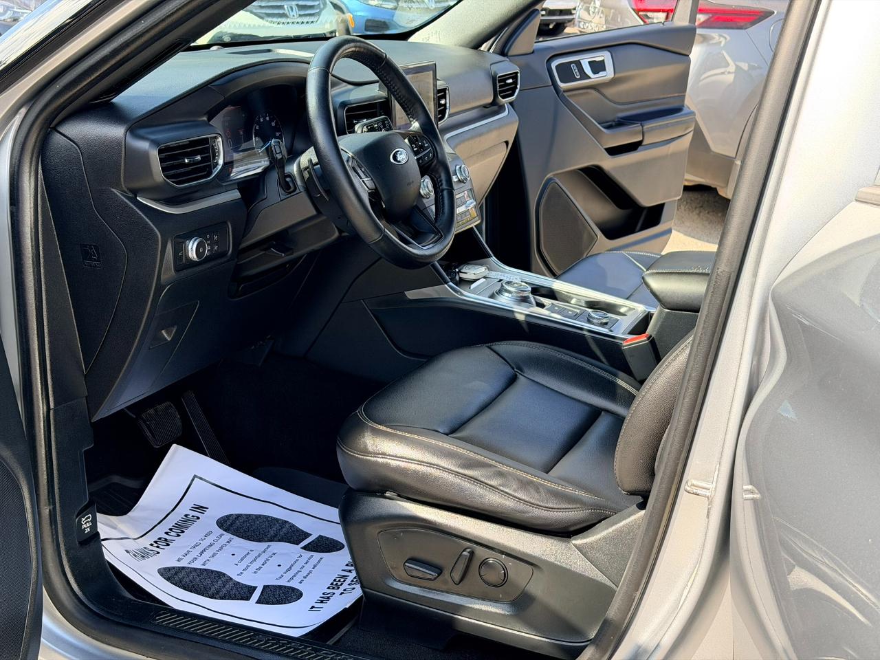 Ford Explorer XLT AWD 2020