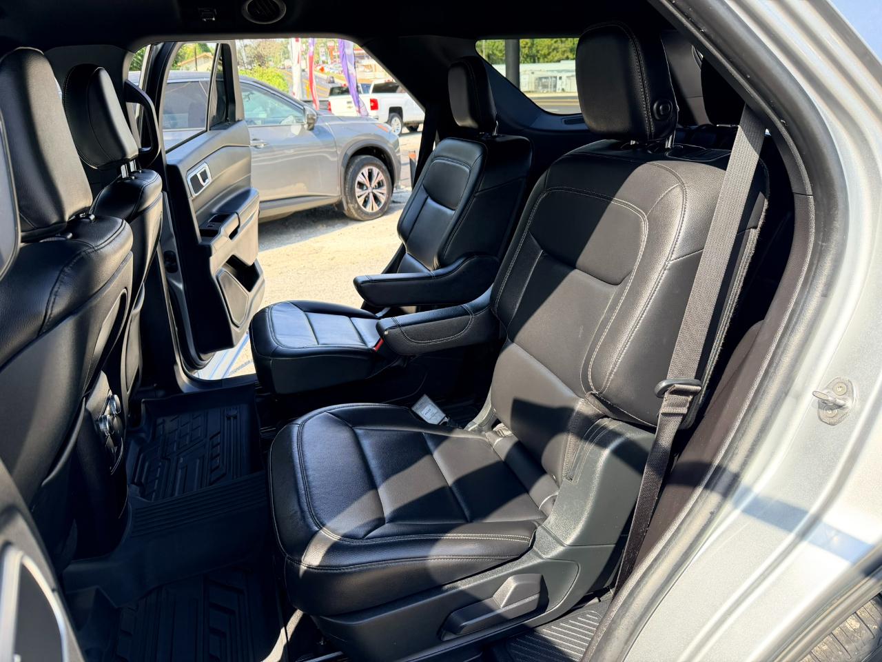 Ford Explorer XLT AWD 2020