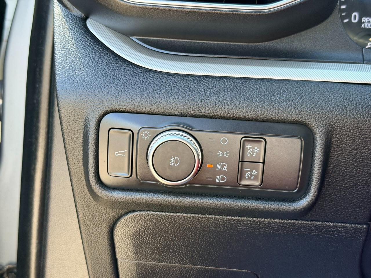 Ford Explorer XLT AWD 2020