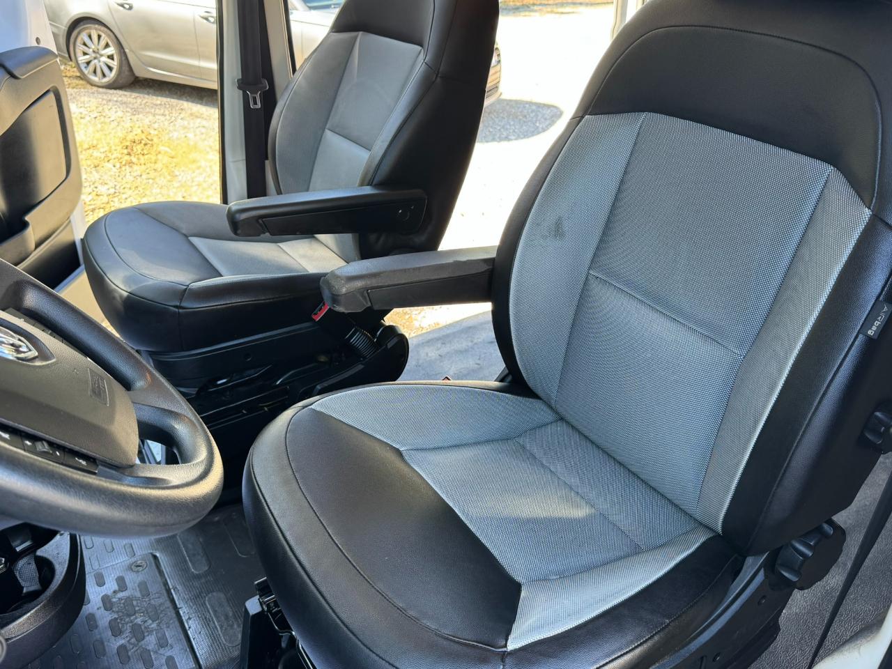RAM Promaster 2500 High Roof Tradesman 159-in. WB 2017