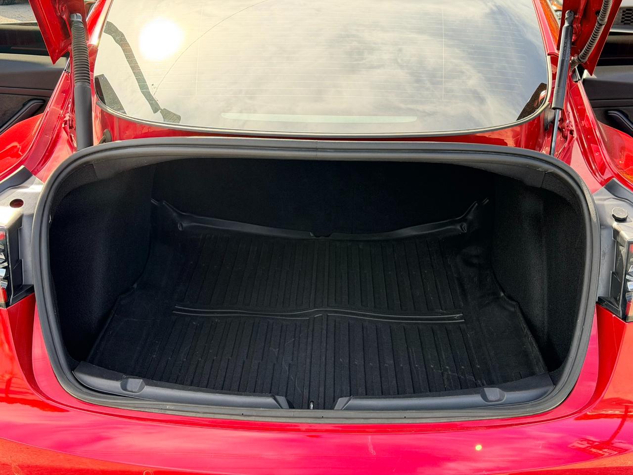 Tesla Model 3 Standard Range Plus 2022