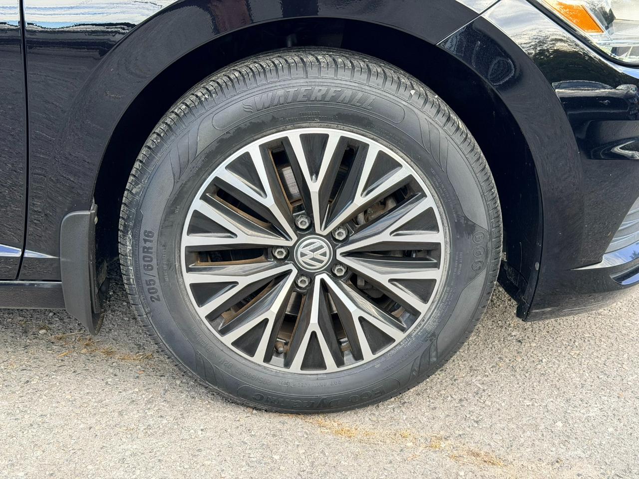 Volkswagen Jetta 1.4T S 6M 2019