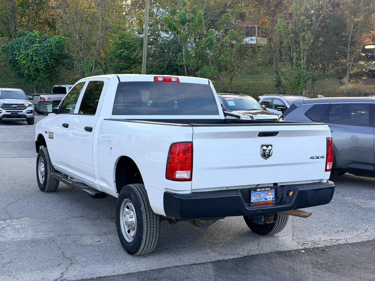 RAM 2500 Tradesman Crew Cab SWB 4WD 2016