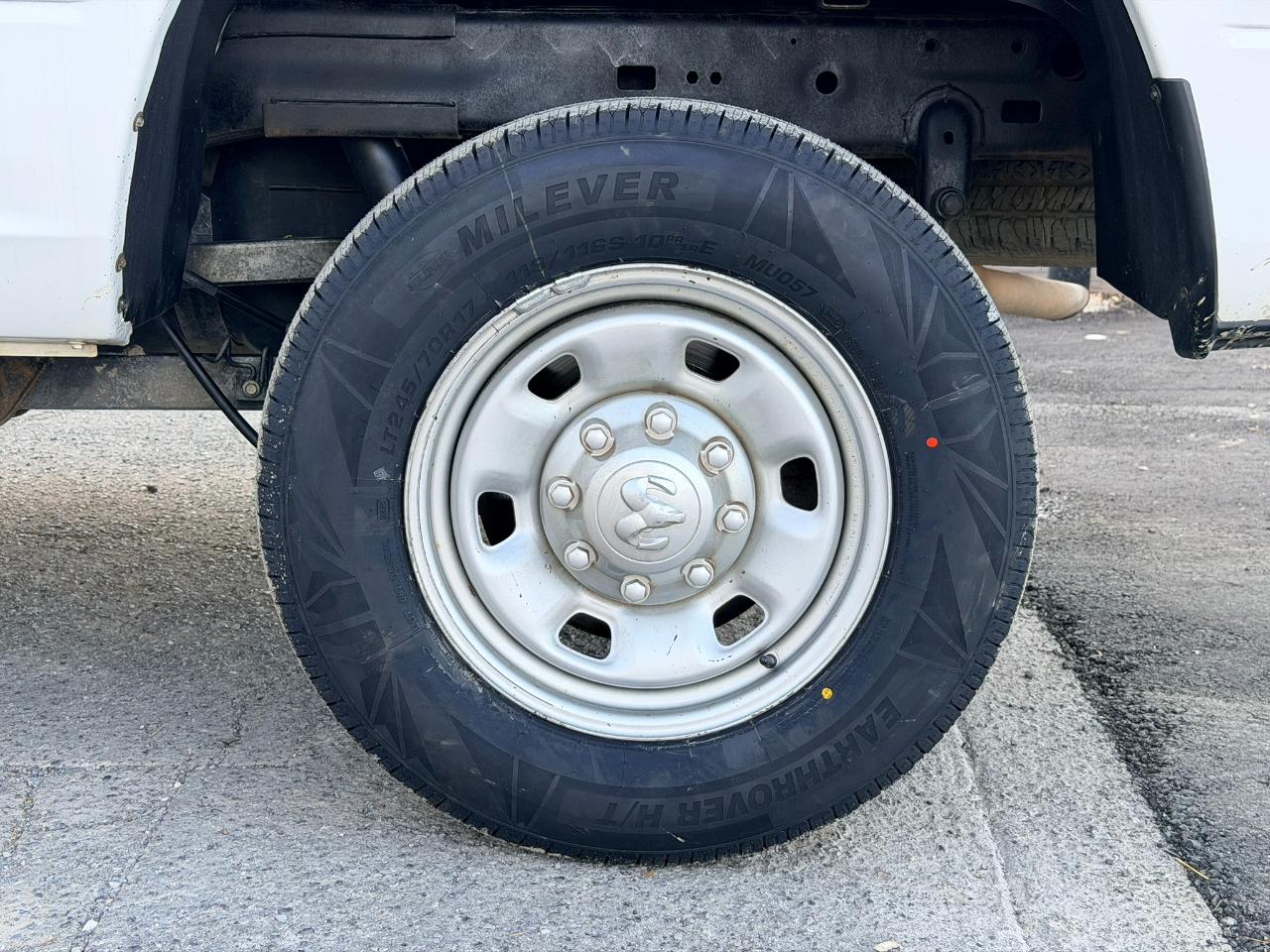RAM 2500 Tradesman Crew Cab SWB 4WD 2016