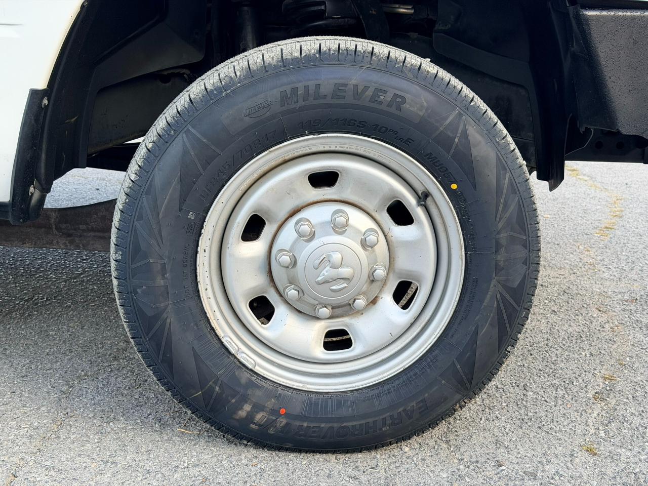 RAM 2500 Tradesman Crew Cab SWB 4WD 2016