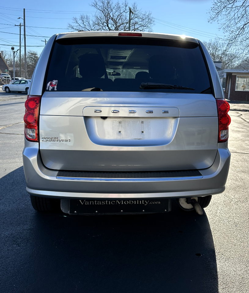 Dodge Grand Caravan Crew 2011