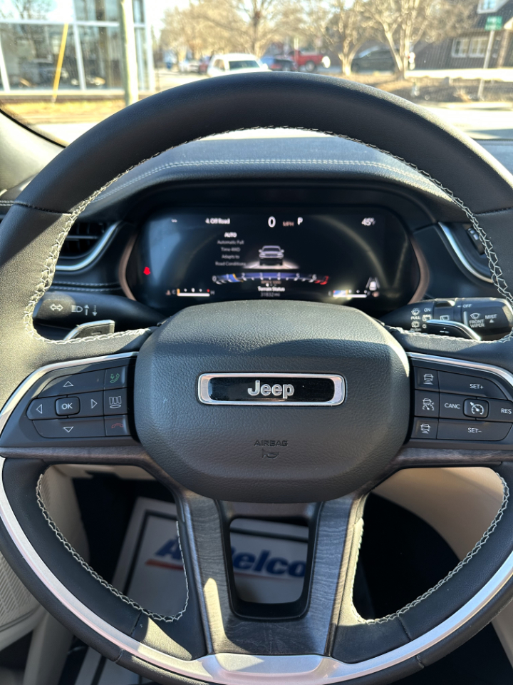 Jeep Grand Cherokee L Limited 4WD 2023