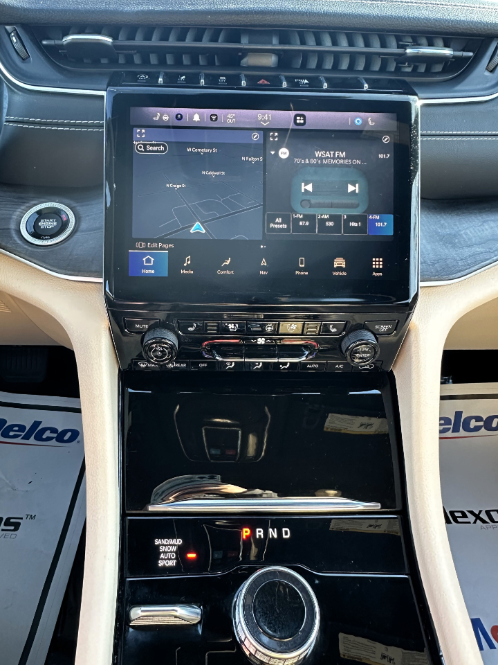 Jeep Grand Cherokee L Limited 4WD 2023