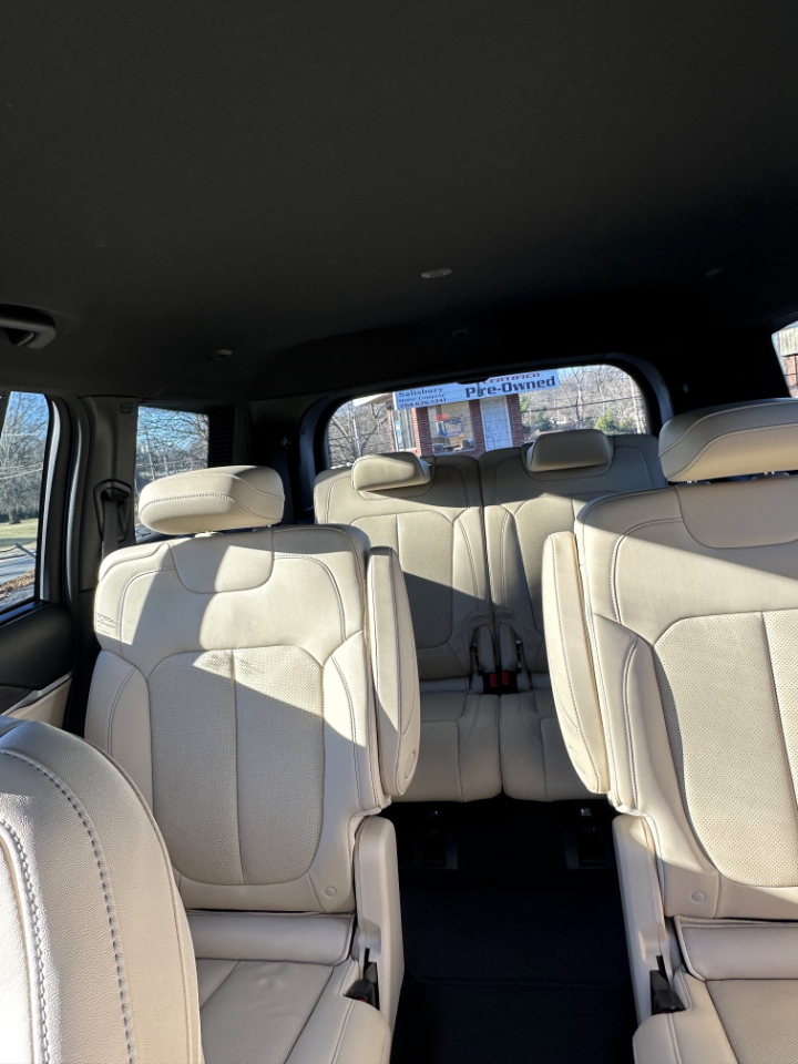 Jeep Grand Cherokee L Limited 4WD 2023