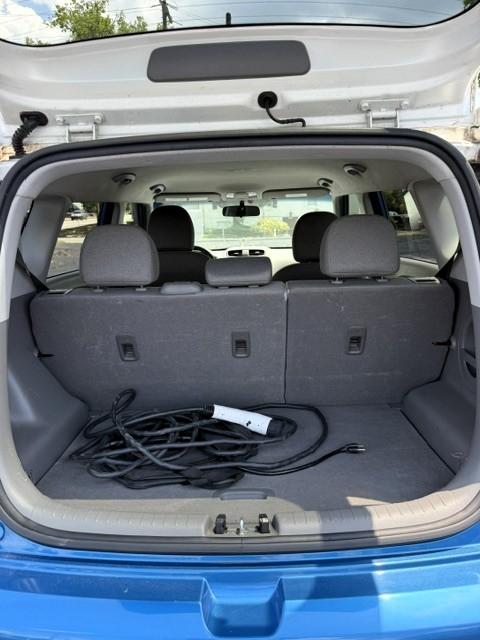 Kia Soul EV Base 2015