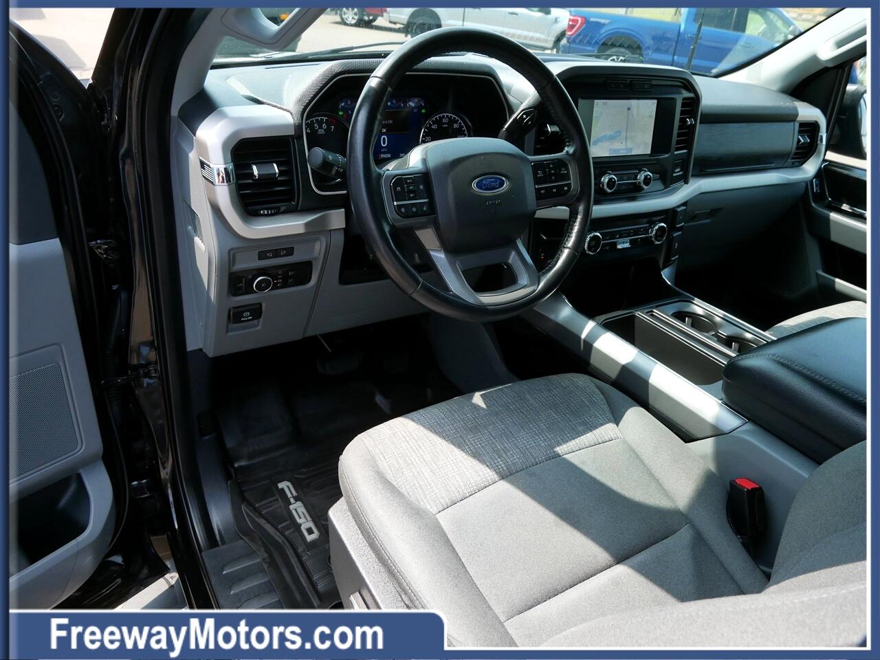 Ford F-150 XLT SuperCrew 5.5-ft. Bed 4WD 2021 Ford F-150 XLT SuperCrew 5.5-ft. Bed 4WD 2021